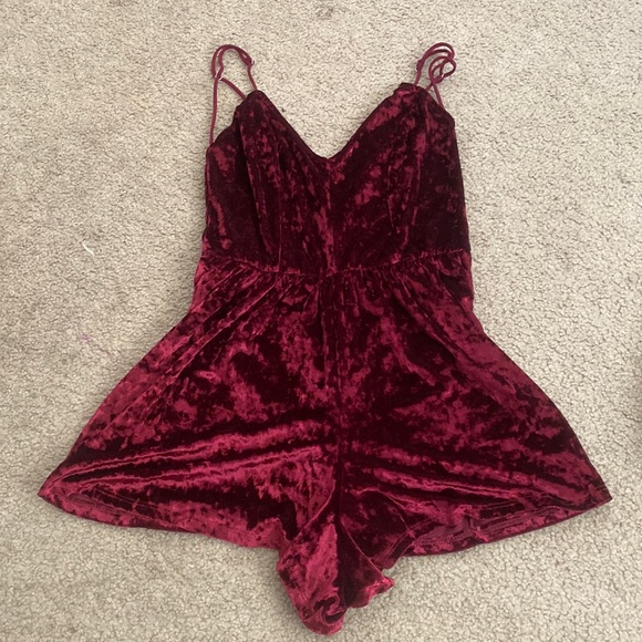 La Hearts Pants - Magenta velvet romper
